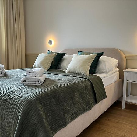 Apartamenty W Centrum Bialegostoku Z Parkingiem W Garazu Podziemnym Białystok Buitenkant foto