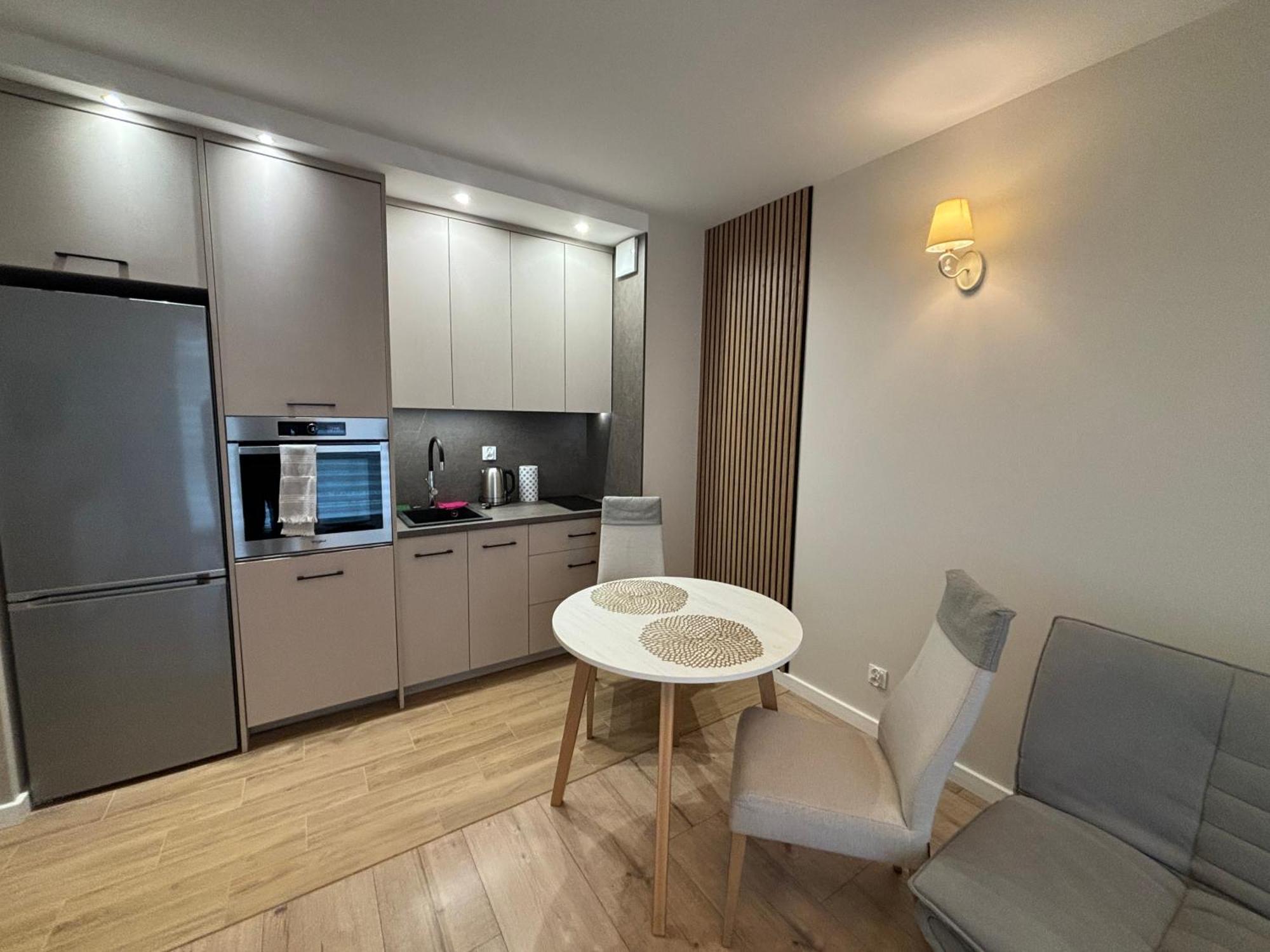 Apartamenty W Centrum Bialegostoku Z Parkingiem W Garazu Podziemnym Białystok Buitenkant foto