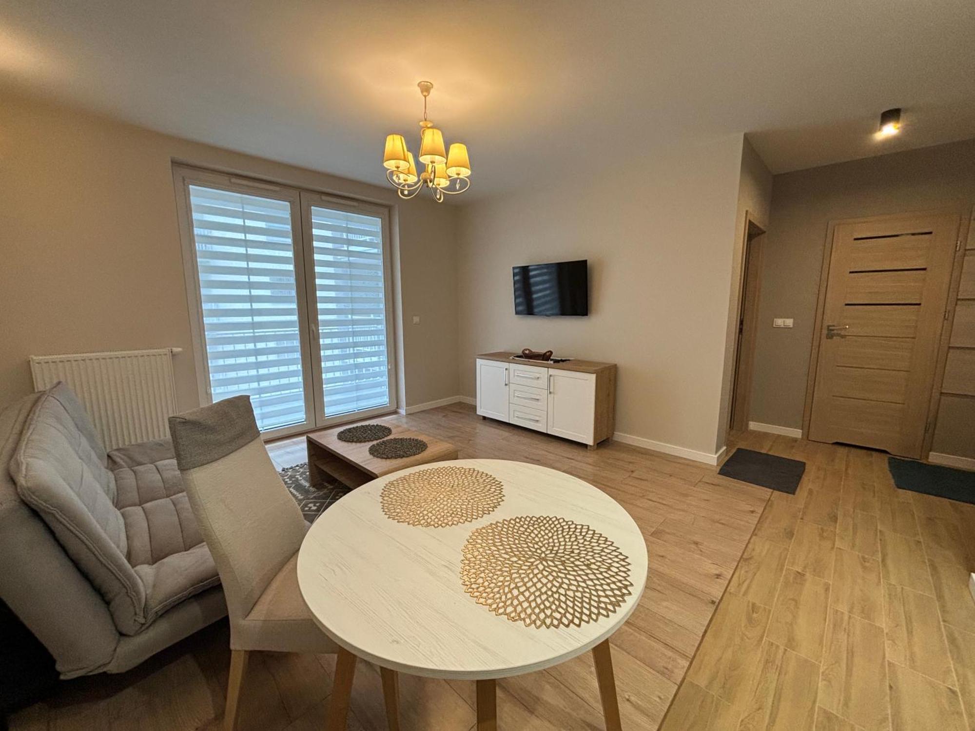 Apartamenty W Centrum Bialegostoku Z Parkingiem W Garazu Podziemnym Białystok Buitenkant foto