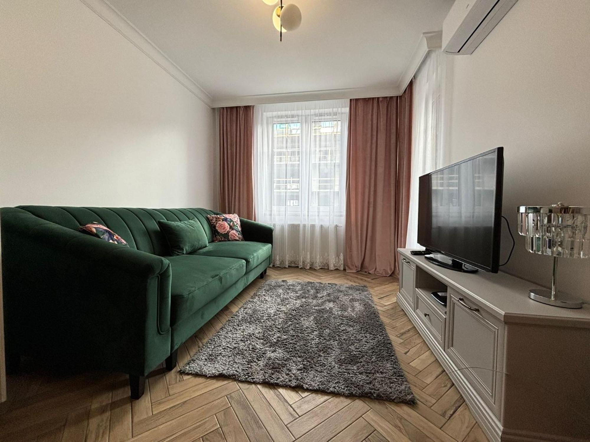 Apartamenty W Centrum Bialegostoku Z Parkingiem W Garazu Podziemnym Białystok Buitenkant foto